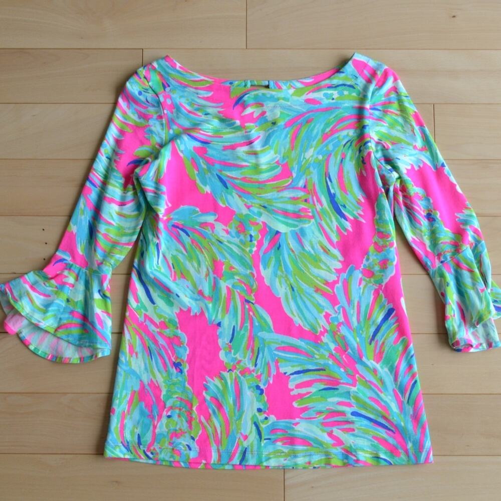 Lilly Pulitzer Tropical Shirt Top with Ruffle Cuffs Size XXS
